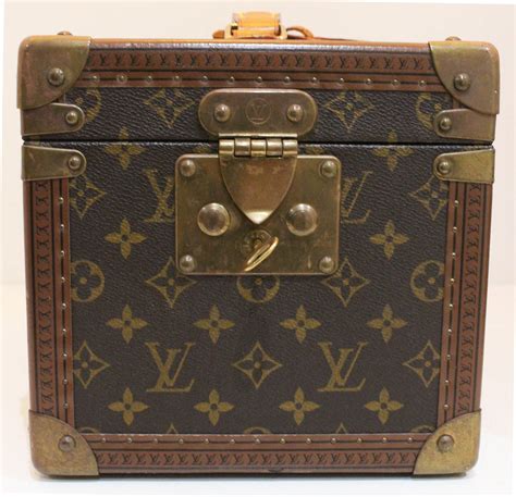 louis vuitton beauty box|louis vuitton jewellery box.